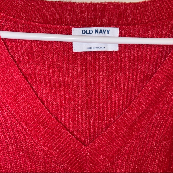 Red Knitted V-Neck Sweater - Old Navy | M | stretch fit | Cozy - Picture 7 of 7